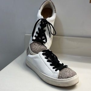 Universal Thread women’s shoes